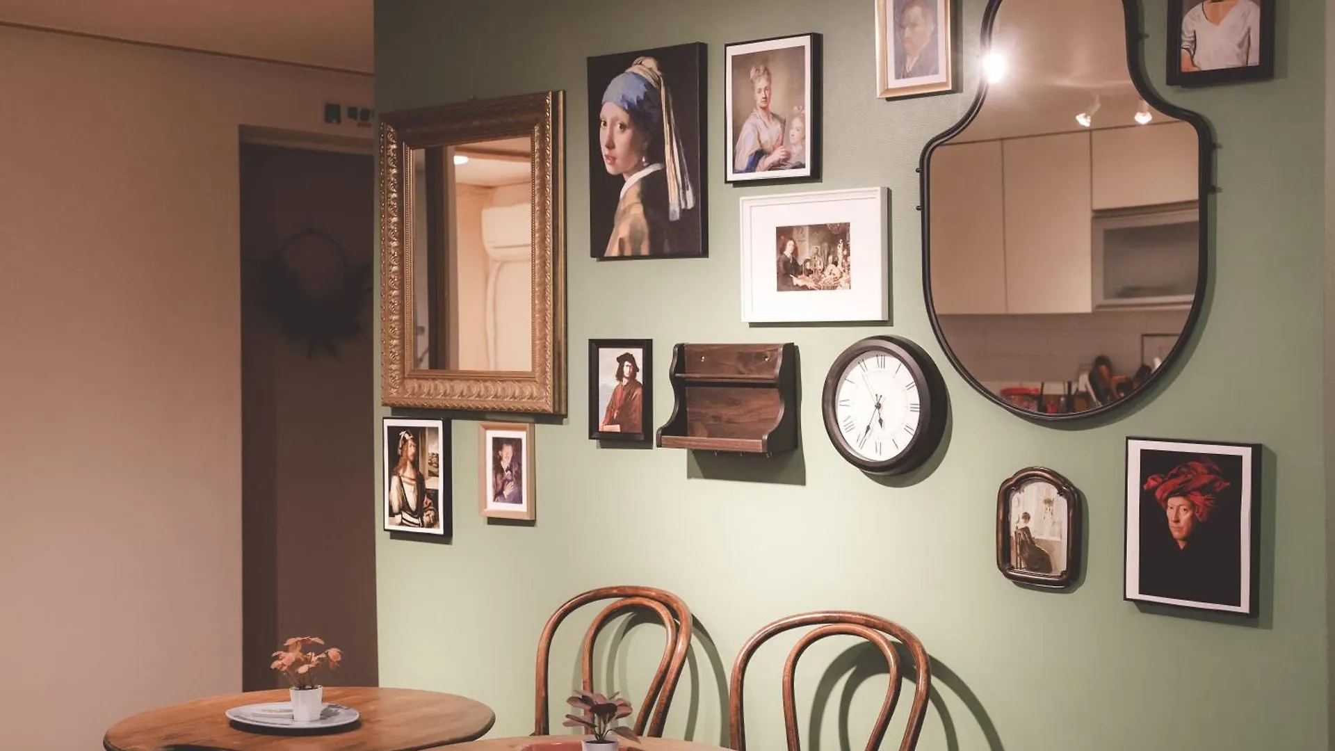 Boutique Duplex Home Seoul Apartment