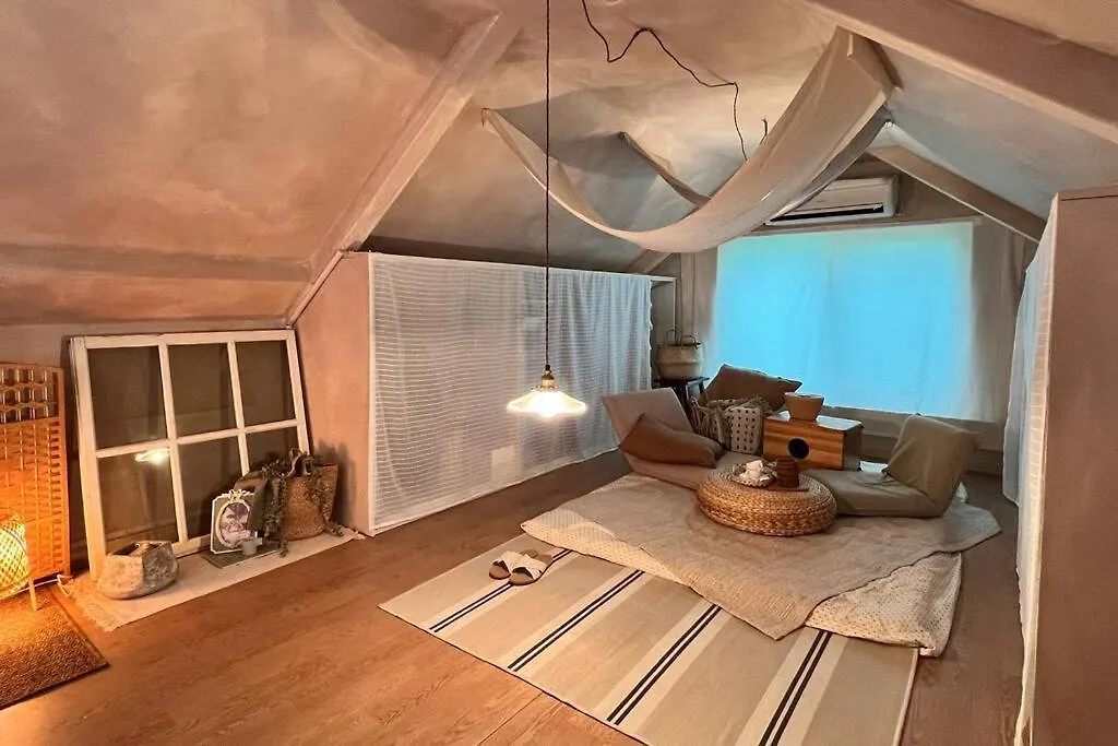 Boutique Duplex Home Soul